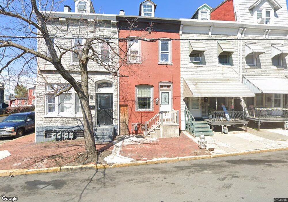 1033 Buttonwood St, Reading, PA 19604 - photo 1