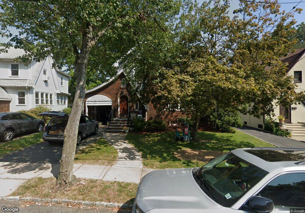 38 Burroughs Way, Maplewood, NJ 07040 - photo 1