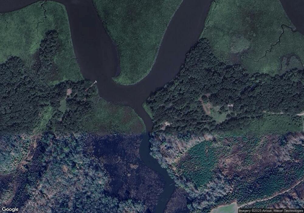 678 Hilltop Ln, Dunnsville, VA 22454 - photo 1