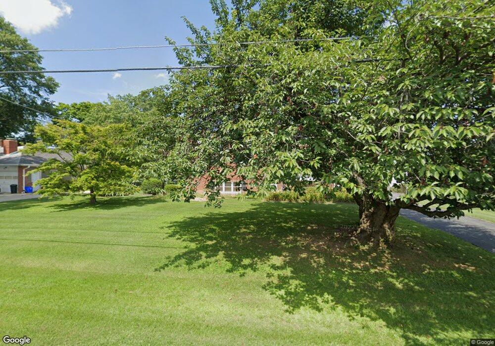 824 Snider Ln, Silver Spring, MD 20905 - photo 1