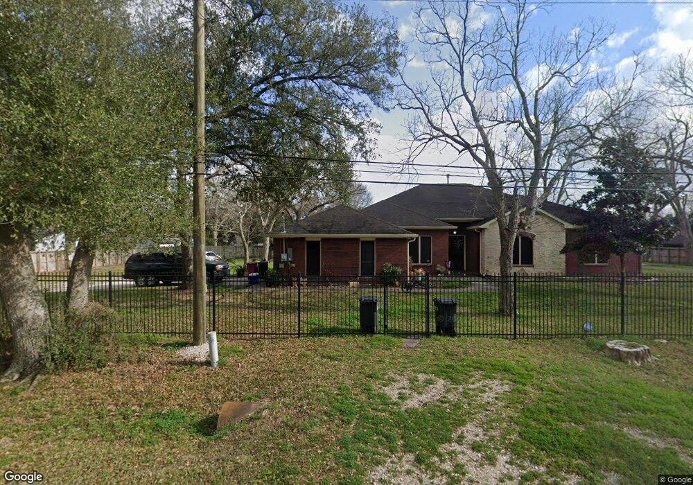 1420 County Road 147, Alvin, TX 77511 - photo 1