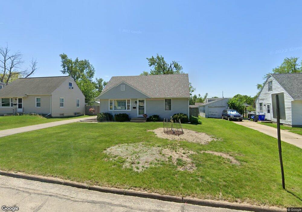 3825 Dalewood Ave SE, Cedar Rapids, IA 52403 - photo 1