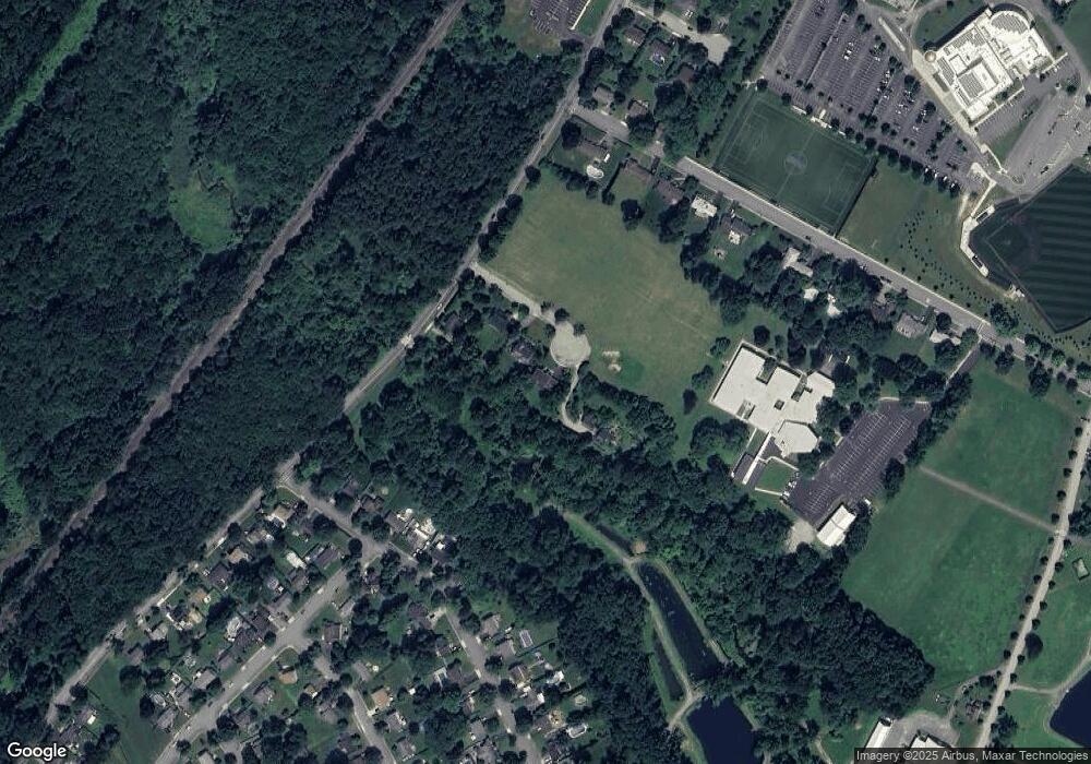 105 Robins Ct, Hackettstown, NJ 07840 - photo 1