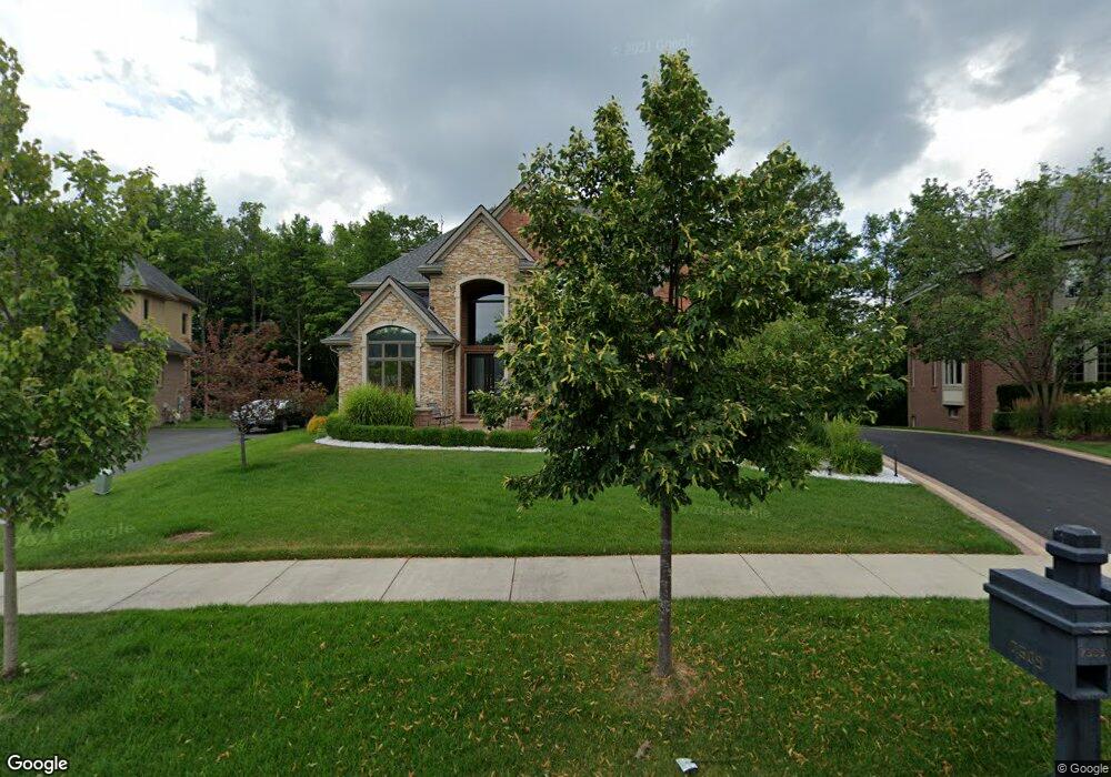 7304 Carlyle Crossing, West Bloomfield, MI 48322 - photo 1