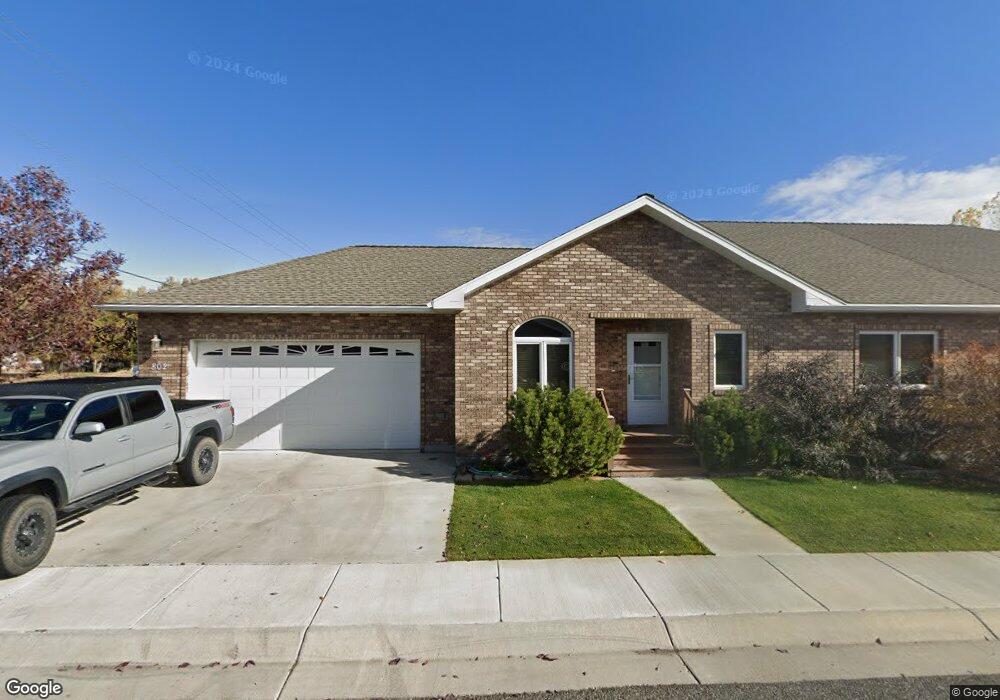 802 Jeremy Ct unit 10, Cody, WY 82414 - photo 1