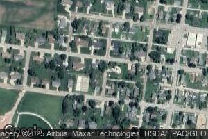 604 W Clark St, Calmar, IA 52132