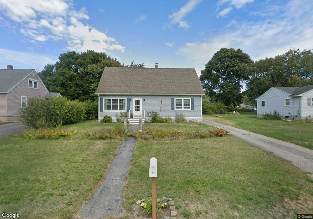 33 W Arch St, Pawcatuck, CT 06379 - photo 1