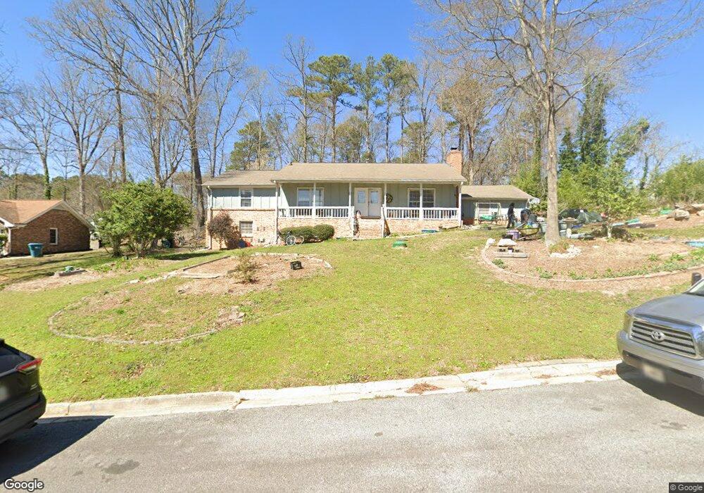 4192 Renard Way unit 6, Rex, GA 30273 - photo 1