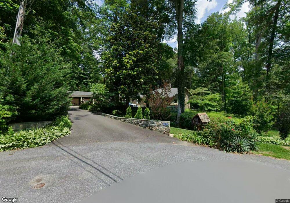 3521 Glenbrook Rd, Fairfax, VA 22031 - photo 1