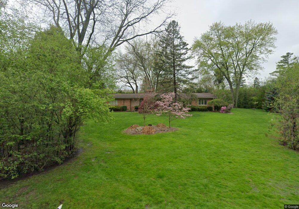 3450 Greentree Rd, Bloomfield Hills, MI 48304 - photo 1