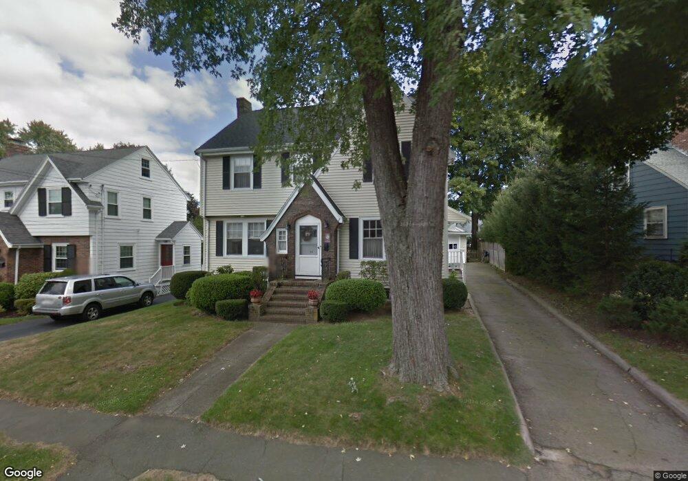 26 Frothingham St, Milton, MA 02186 - photo 1