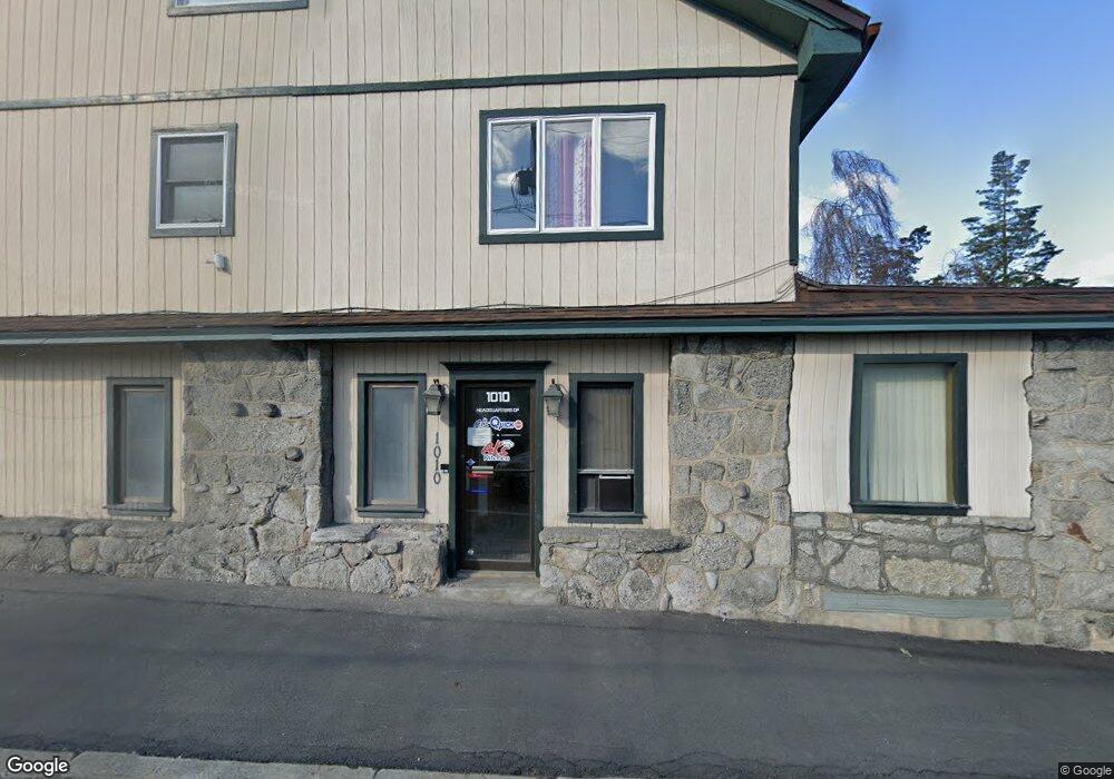 1008 E Drinker St, Dunmore, PA 18512 - photo 1