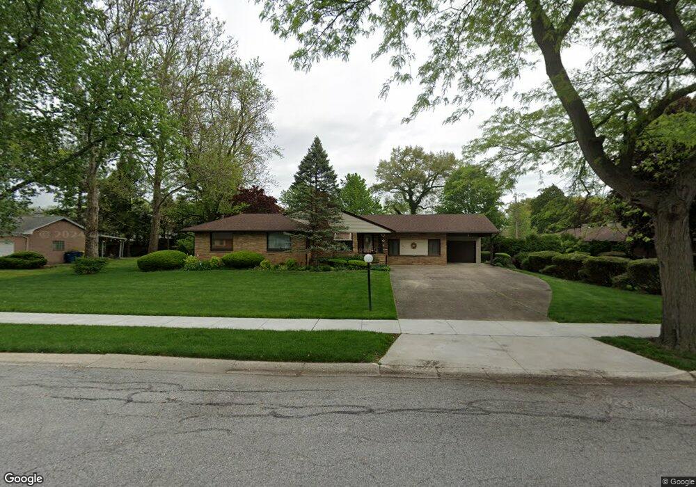 148 W Oak Place, Griffith, IN 46319 - photo 1