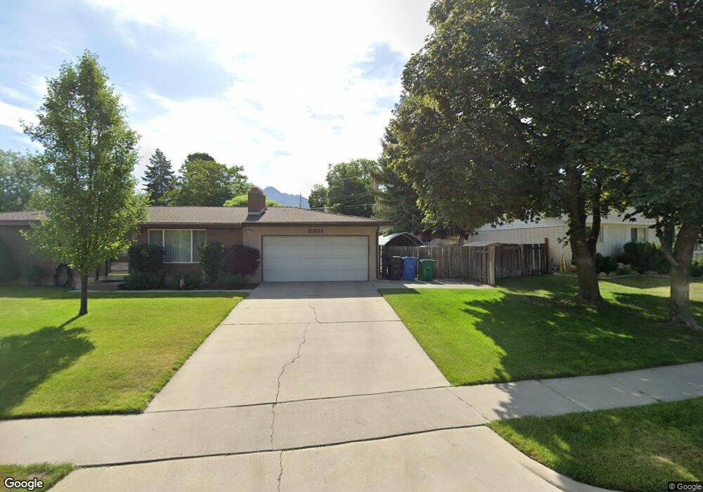 8511 S Fayeway Dr, Sandy, UT 84094 - photo 1