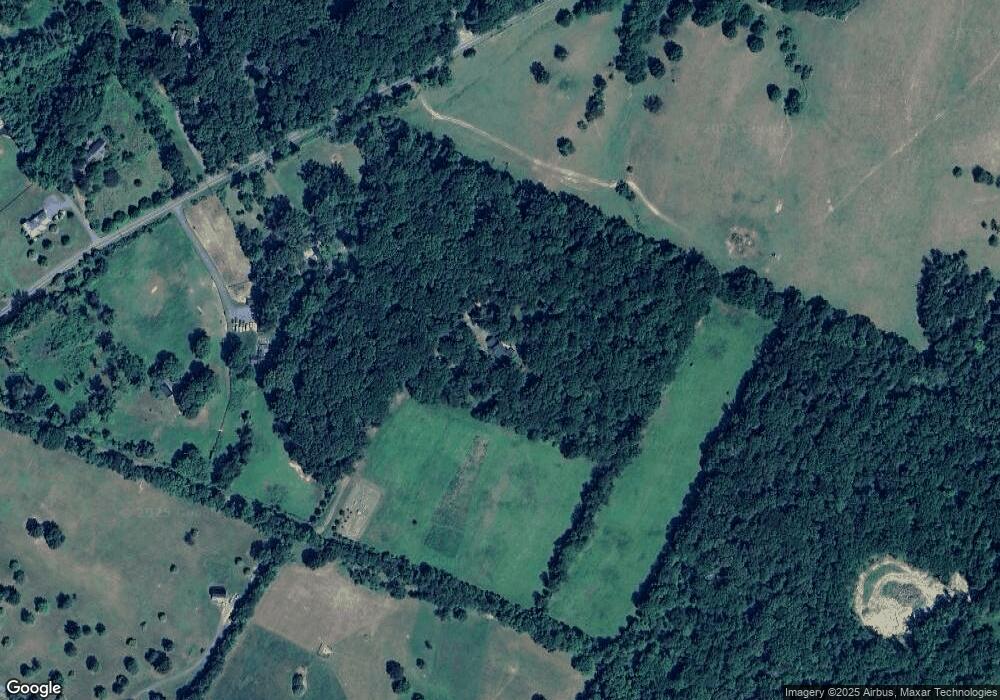 9298 Deertrack Rd, Marshall, VA 20115 - photo 1