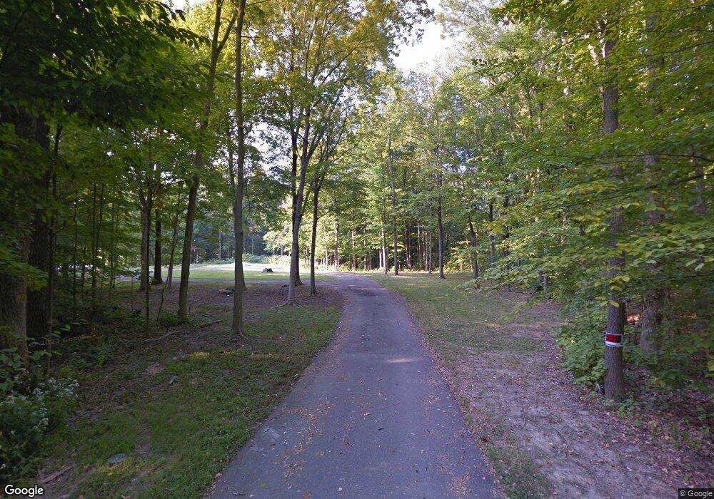 10237 Forest Knoll Cir, Fishers, IN 46037 - photo 1