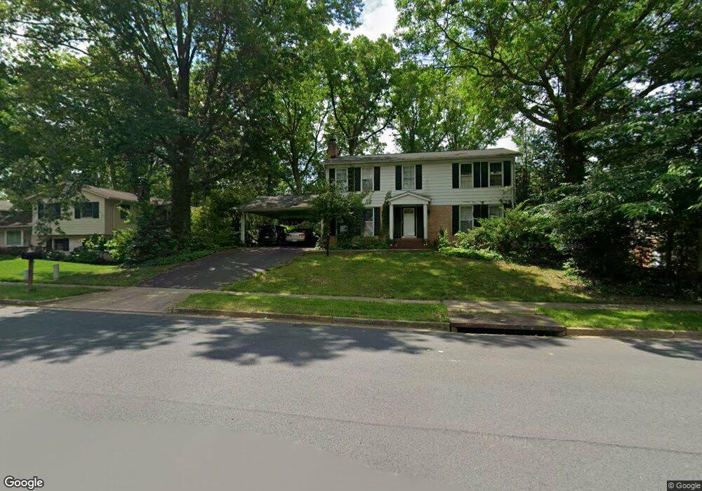 5033 Portsmouth Rd, Fairfax, VA 22032 - photo 1