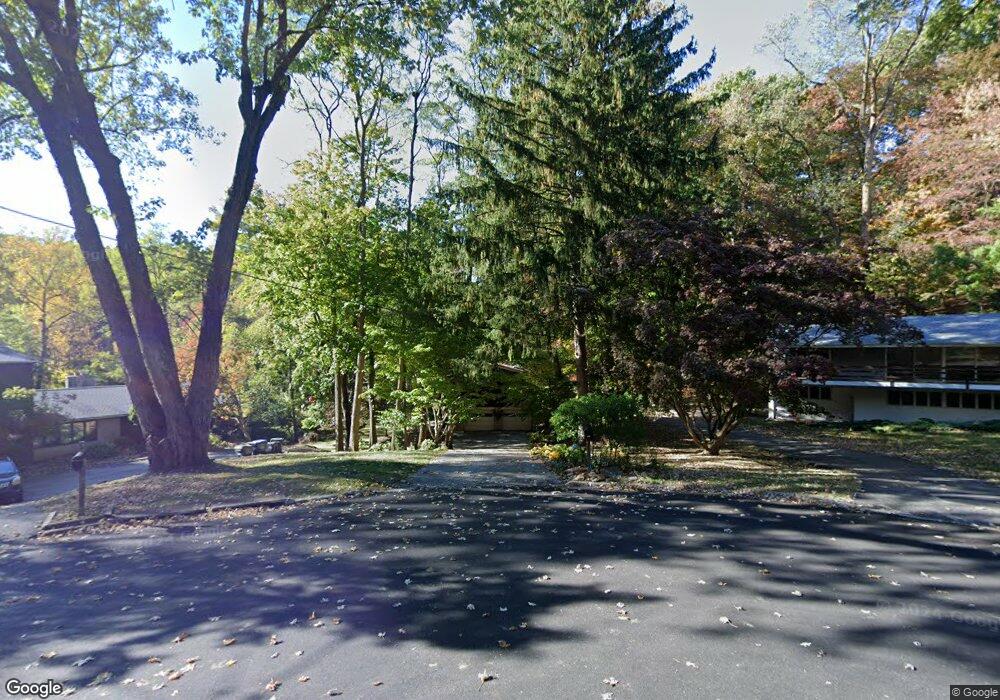 203 Vassar Cir, Wayne, PA 19087 - photo 1