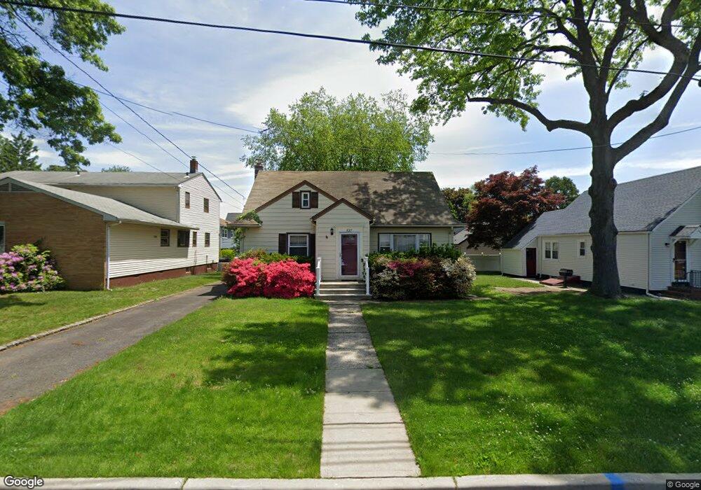 827 Baltimore Ave, Roselle, NJ 07203 - photo 1