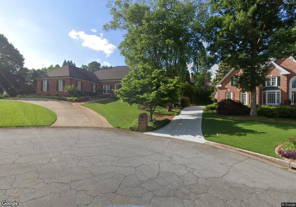 4713 Eastbourne Dr NE, Roswell, GA 30075 - photo 1