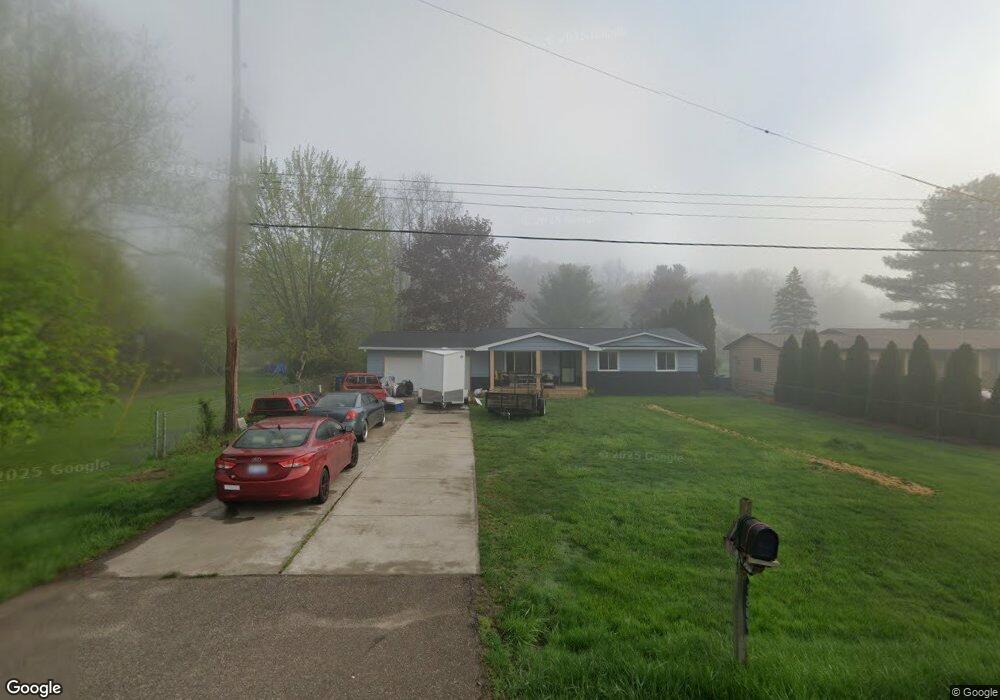 1260 W Reid Rd, Flint, MI 48507 - photo 1