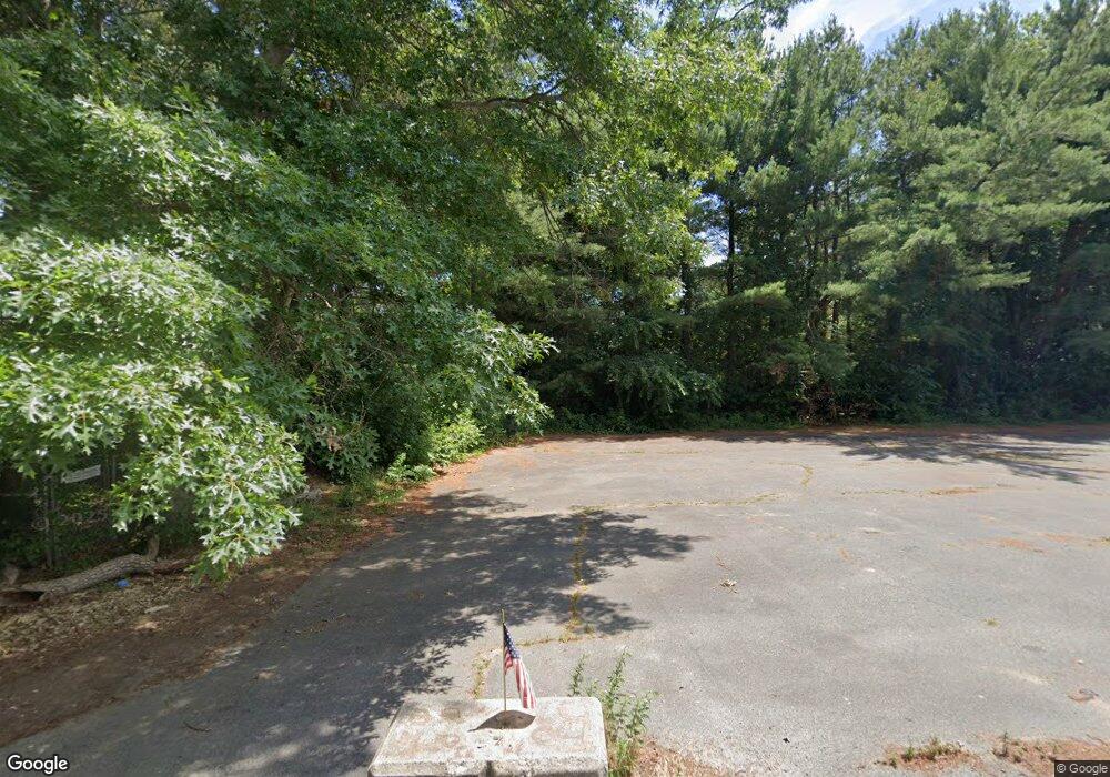 135 Robins St, East Bridgewater, MA 02333 - photo 1