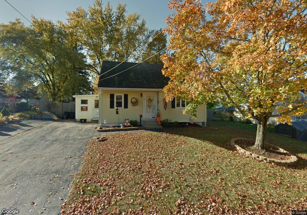 3 Dorena Dr, Blackstone, MA 01504 - photo 1