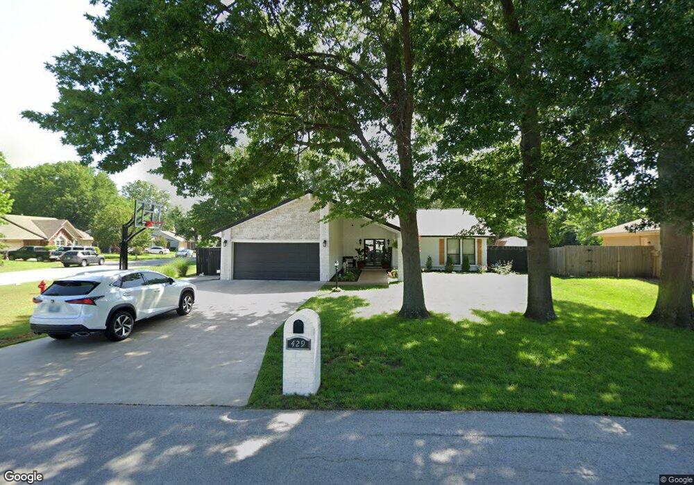 429 N Elder Ave, Broken Arrow, OK 74012 - photo 1