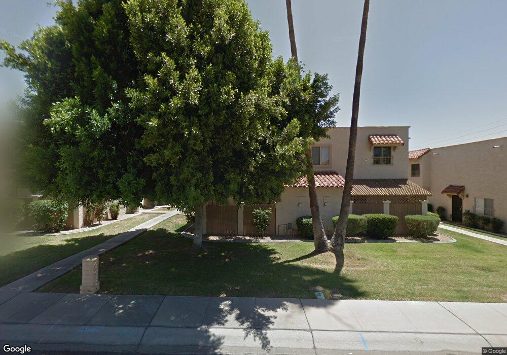 1221 E Lawrence Ln unit 11, Phoenix, AZ 85020 - photo 1