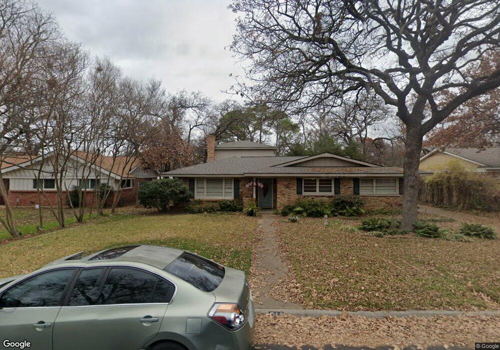740 W Cheryl Ave, Hurst, TX 76053 - photo 1