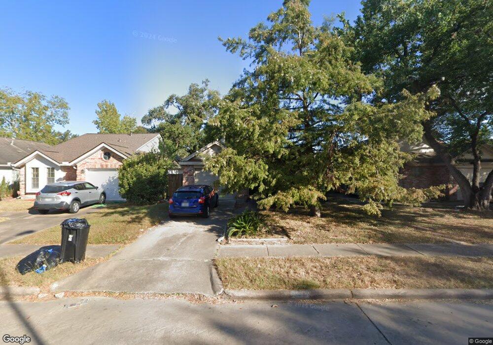 8422 Summertree Dr, Houston, TX 77040 - photo 1