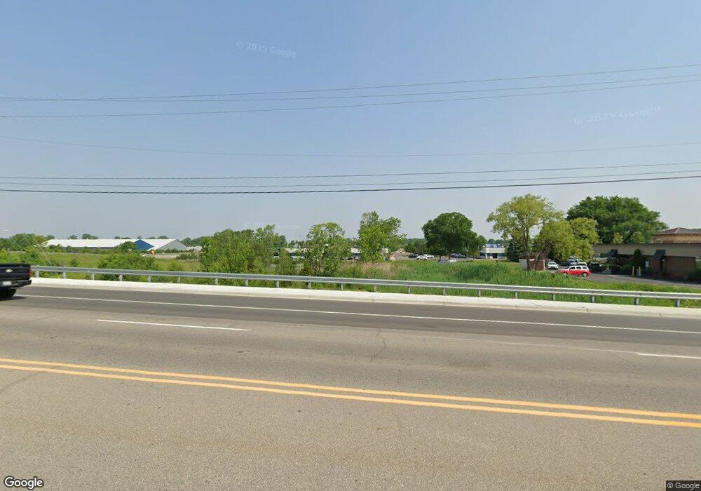 2308 W Hill Rd, Flint, MI 48507 - photo 1