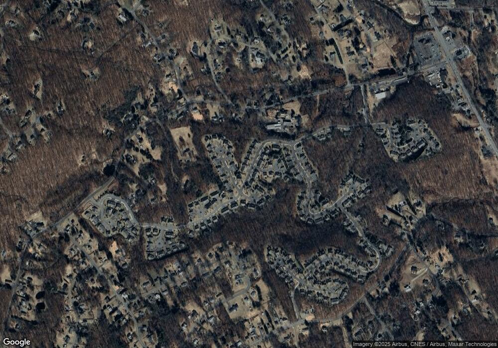 809 Meadow Brook Rd unit 108, Oxford, CT 06478 - photo 1