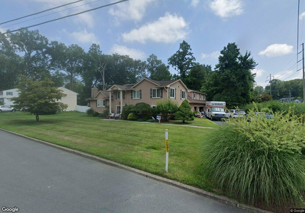 402 Almar Ct, Northvale, NJ 07647 - photo 1