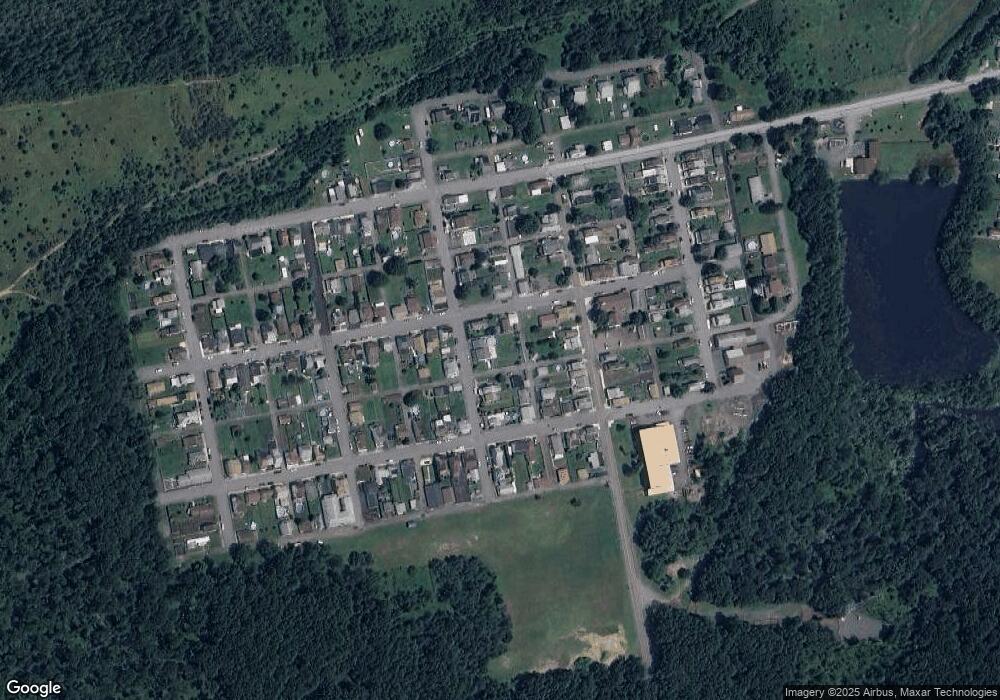 28 3rd St, Kelayres, PA 18231 - photo 1