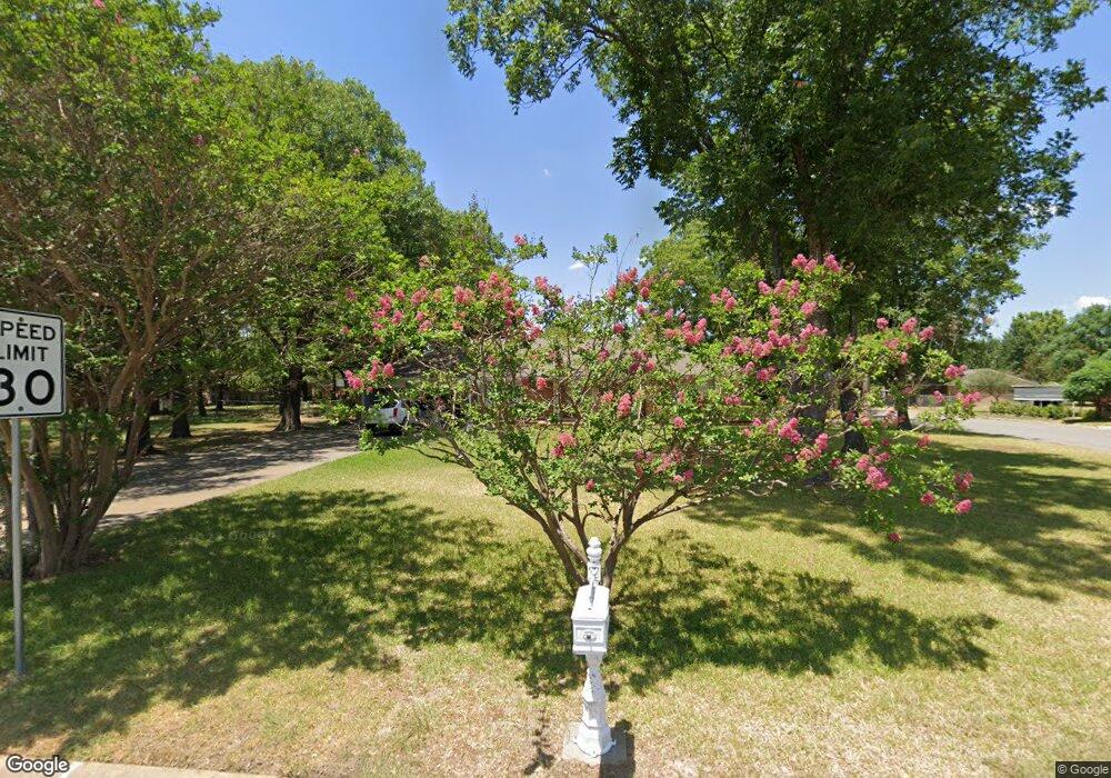 2005 E Broadway St, Gainesville, TX 76240 - photo 1