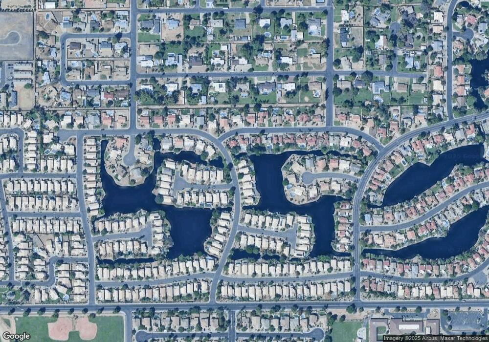 213 S Windstream Place, Chandler, AZ 85225 - photo 1