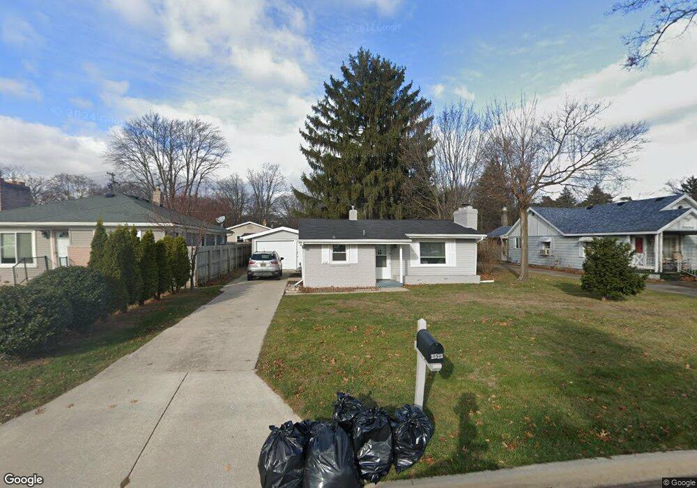 2525 Garfield St, Port Huron, MI 48060 - photo 1