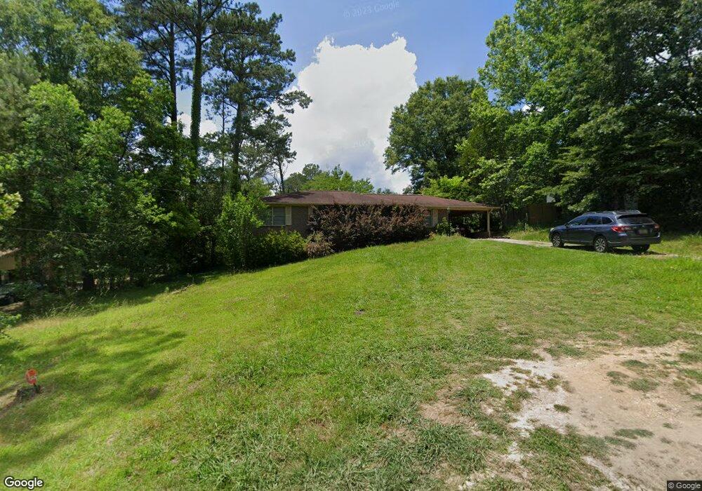 864 Matthews Dr, Macon, GA 31210 - photo 1