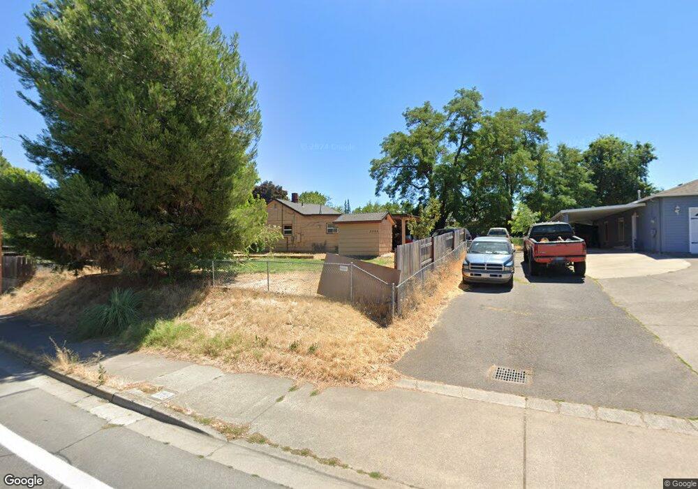 3082 E McAndrews Rd, Medford, OR 97504 - photo 1