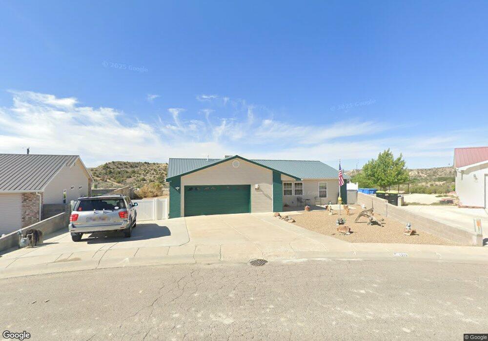 1318 Plumtree Cir, Bloomfield, NM 87413 - photo 1