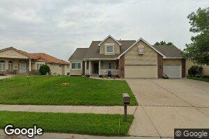 1015 Shoal Dr, Carter Lake, IA 51510