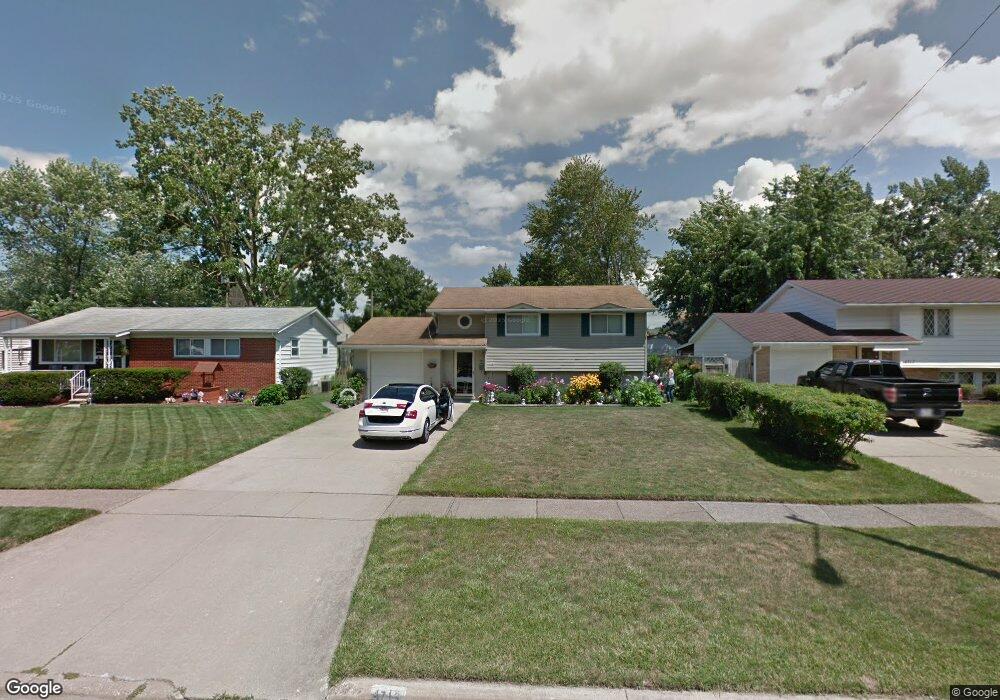 4713 Andover Ave, Lorain, OH 44055 - photo 1