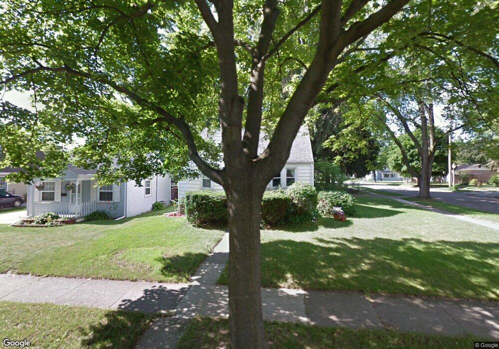 804 Irvington Ave, Lansing, MI 48910 - photo 1