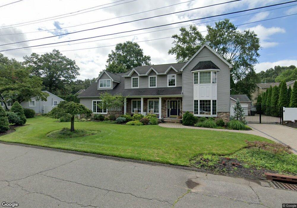 533 Roosevelt Ave, Rivervale, NJ 07675 - photo 1