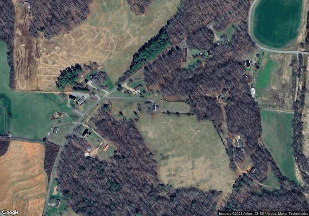 304 Bowles Farm Rd, Statesville, NC 28625 - photo 1