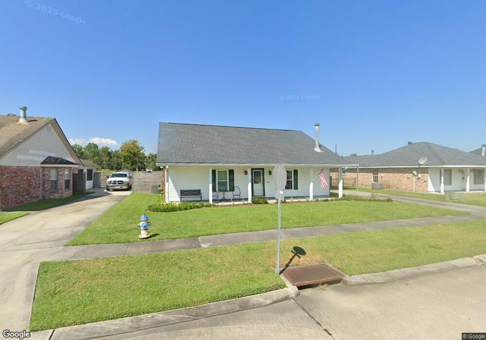 521 Cavaness Dr, Houma, LA 70364 - photo 1