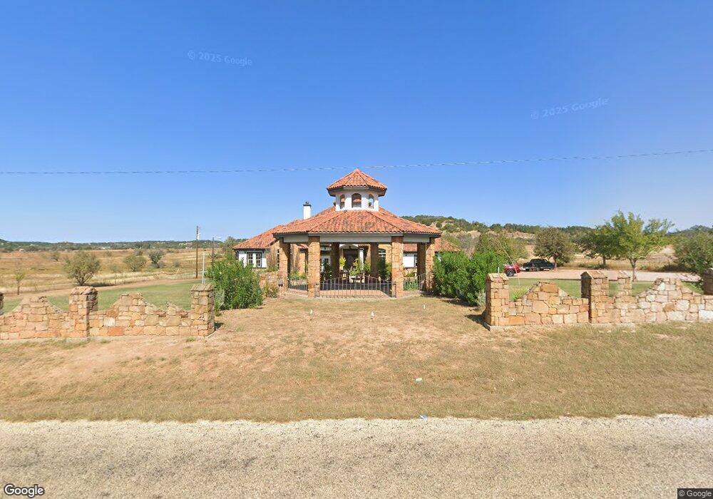 1472 W Live Oak St, Fredericksburg, TX 78624 - photo 1