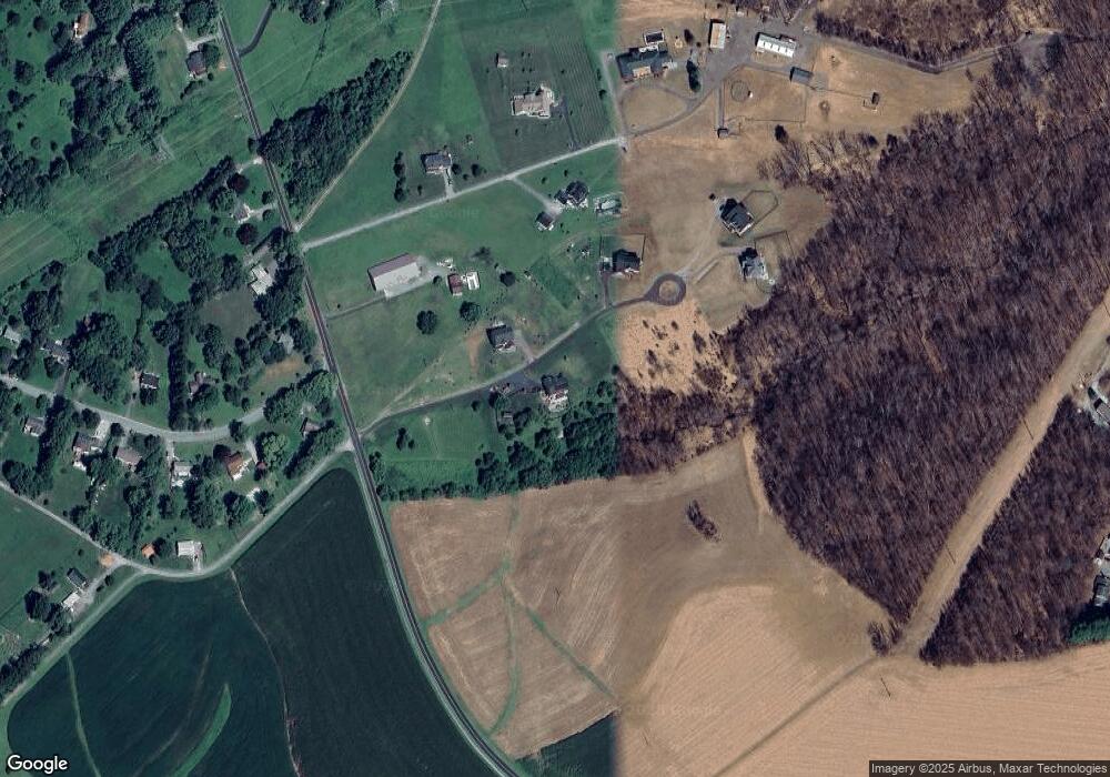 809 Cherry Tree Dr, Sykesville, MD 21784 - photo 1