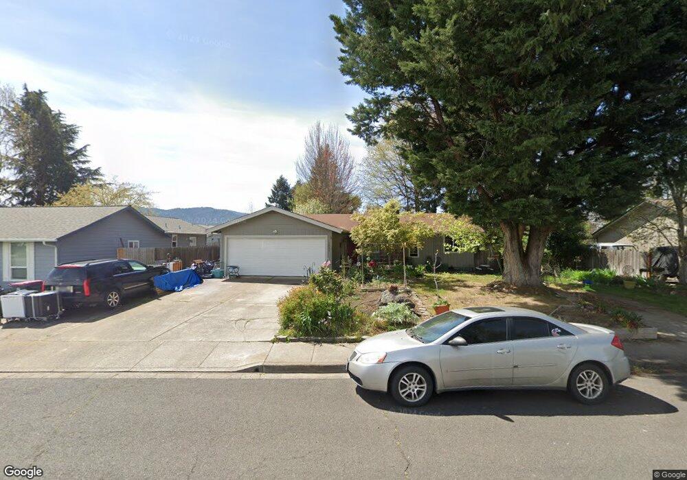 1831 Nancy Ave, Central Point, OR 97502 - photo 1